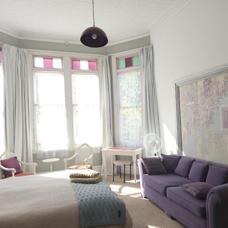 Quirky Villa Homestay Whanganui Exterior foto
